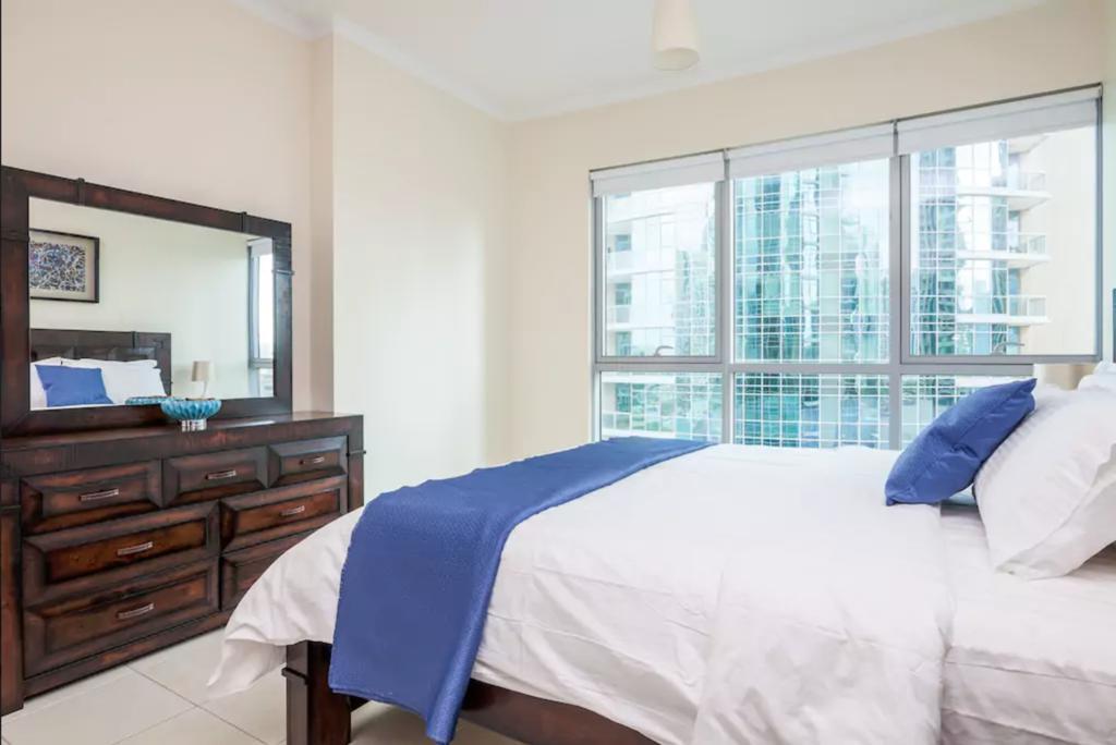 Faraway Homes - Burj Residences Dubai Esterno foto